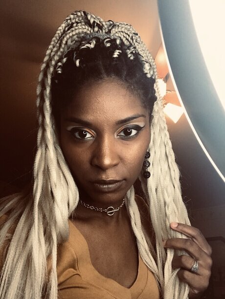 FatToe xxx actress pic