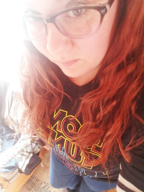 Monkey mom star beautiful pic