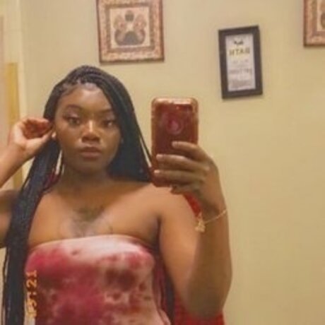 Shania Giselle_ star art galleries