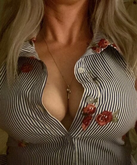 makeup artist onlyfans nice archive