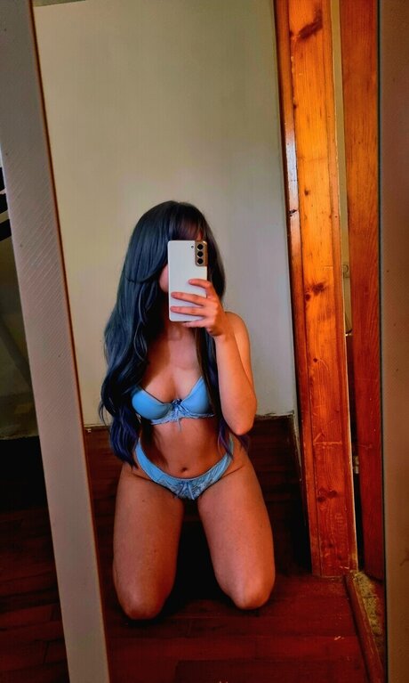 XeniMi pornstar erotic photo