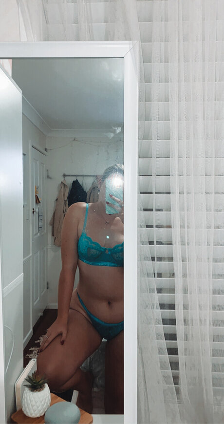 Scarlett victoria porn model photos