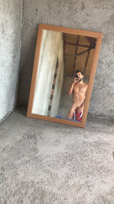 Tunahan Yorulmaz free pornstar img