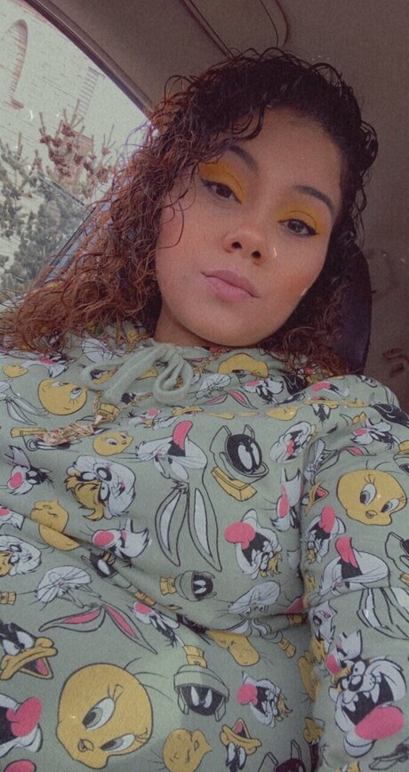 Yessenia star high quality photos