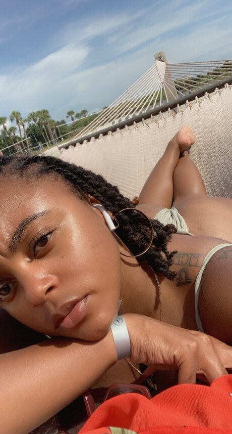 CHELSEA G exclusive pornstar image