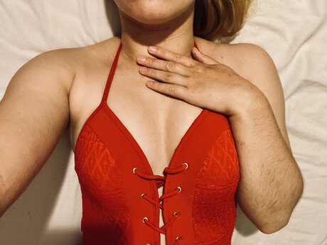 Kylie Smart pornstar pictures