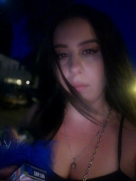 red hair onlyfans top img