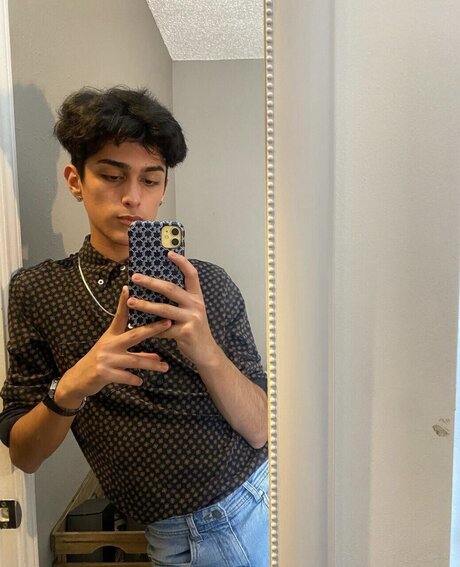 alejandro star exclusive photos