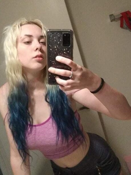 Harley Queef model hd galleries