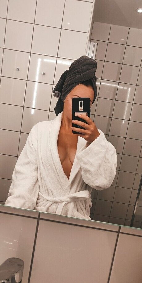 swedishskimaskgirl star pretty archive