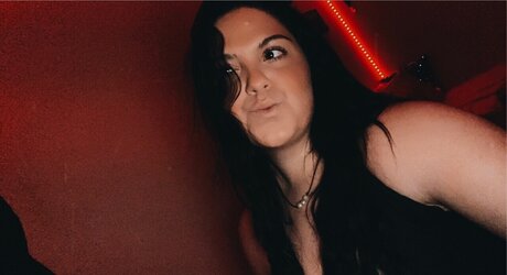 Kiersten Nicole pornstar nice img