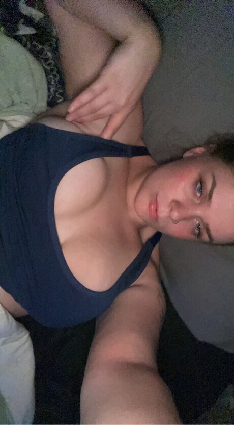 MikaJ nice star image