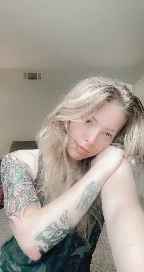 Cailey Brock star hd photo