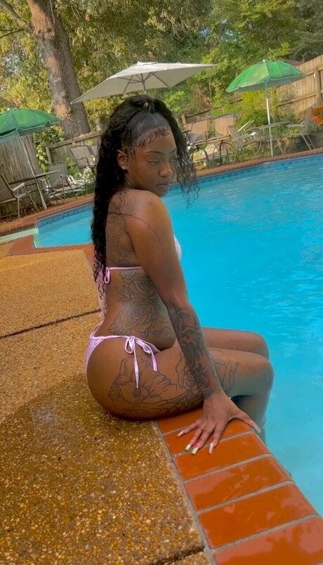 KayDior star exclusive photos