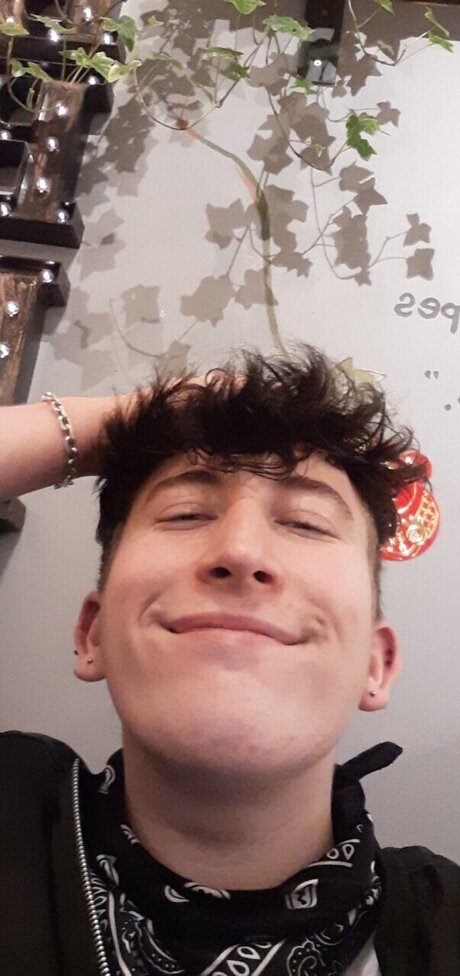 Frank Howard pornstar adult img