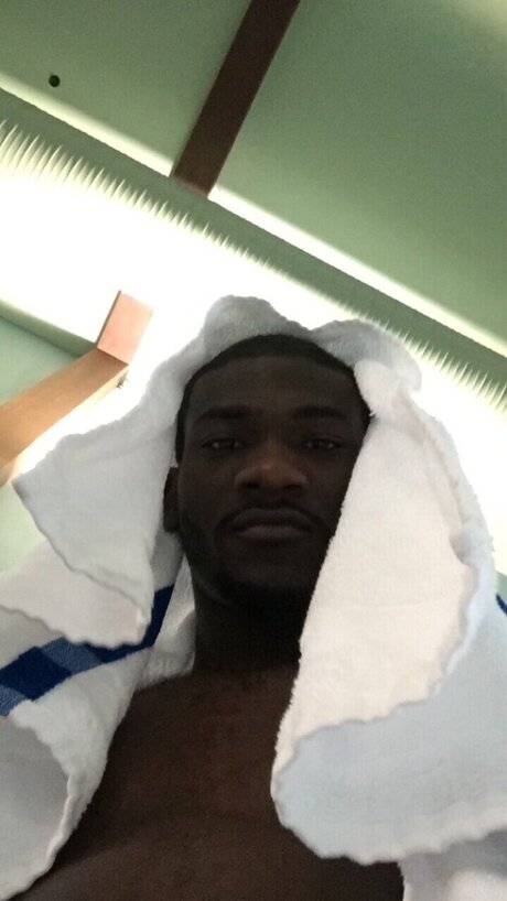 CallMeKunta_ model nudes archive