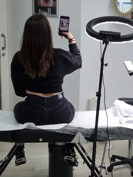 Alice Navidad model nice archive