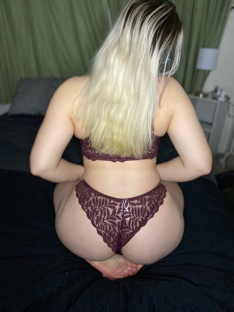 Makaylah_ perfect actress img