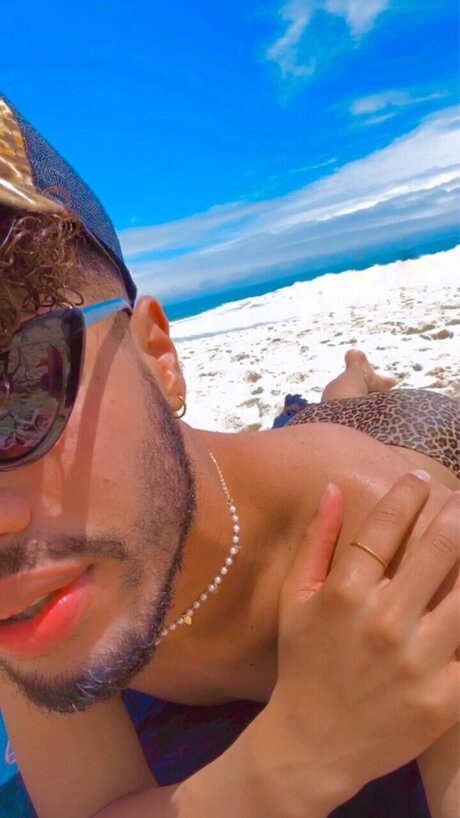 Luigg star nudes photos