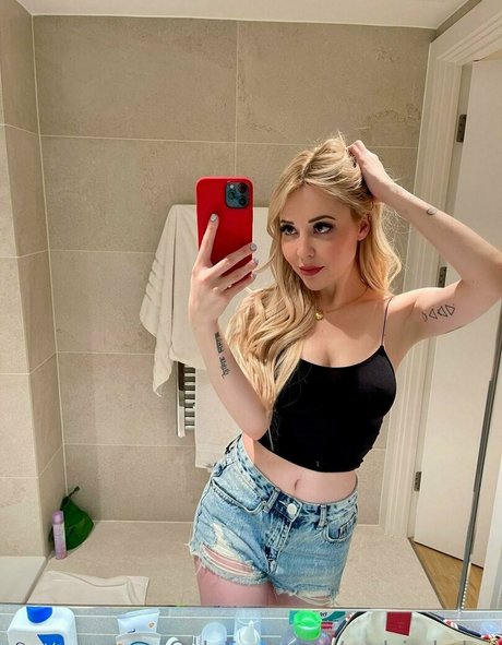 naked pictures onlyfans hd images