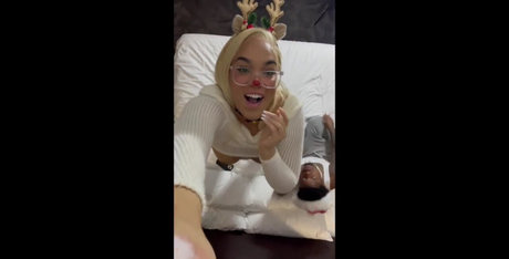 GemJewels model free photos