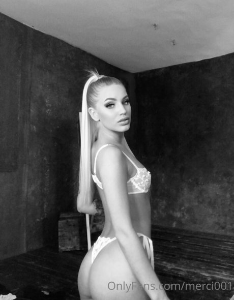 blonde shemale onlyfans sexy nude archive