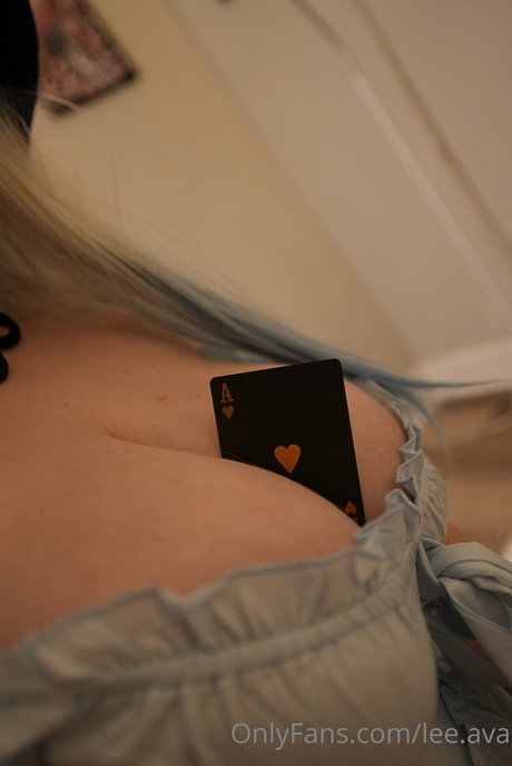 Holly Ava xxx pornstar galleries