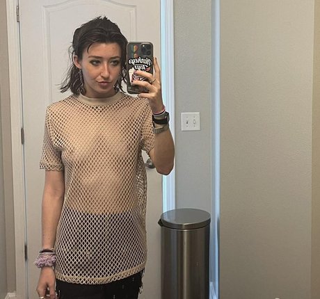 Anne Frank pornstar pretty gallery