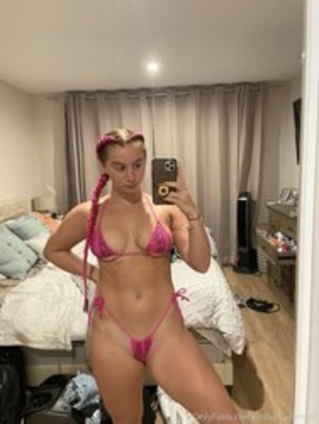 Mikaila Murphy beautiful model photos