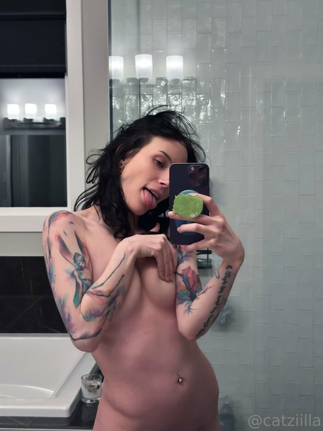 latina shemale onlyfans top galleries