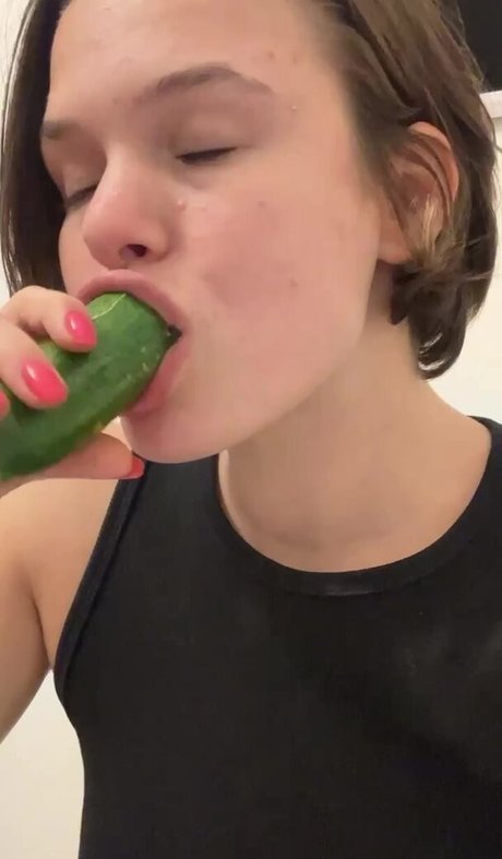 ass spread onlyfans best archive