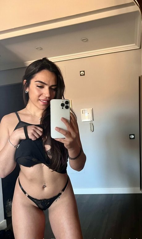 Carlaaaish pornstar best images