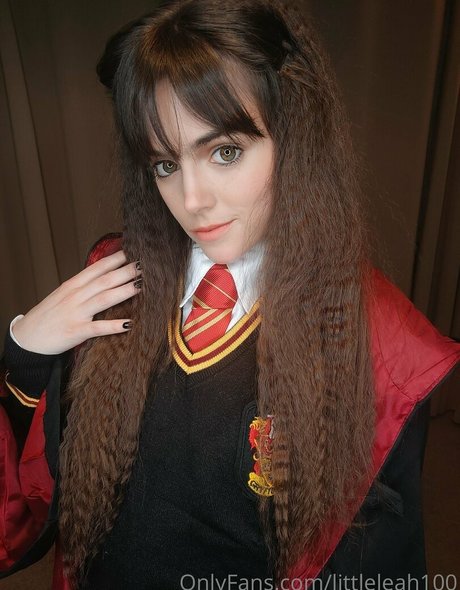 LITTLE LEAH pornstar beautiful archive