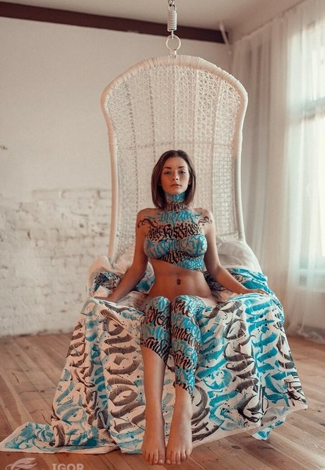 tiny onlyfans nudes galleries