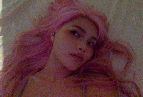 huge dildo onlyfans free nude images