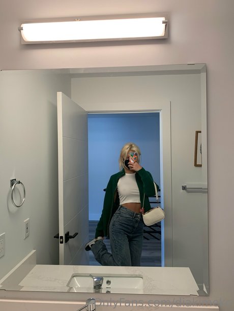 pantyhose milf onlyfans hot nude galleries