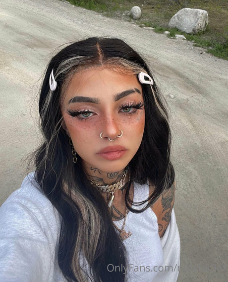 Notsick3_ star adult picture