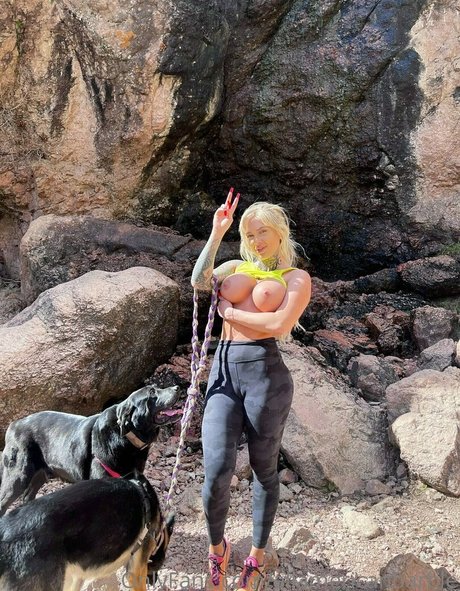 goth threesome onlyfans sexy nude gallery