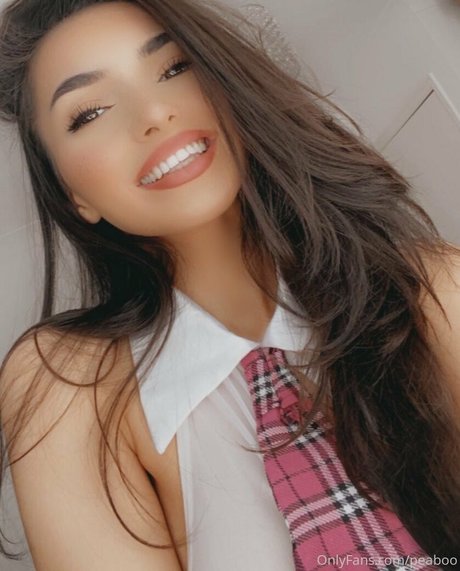 Peaboo top star photos