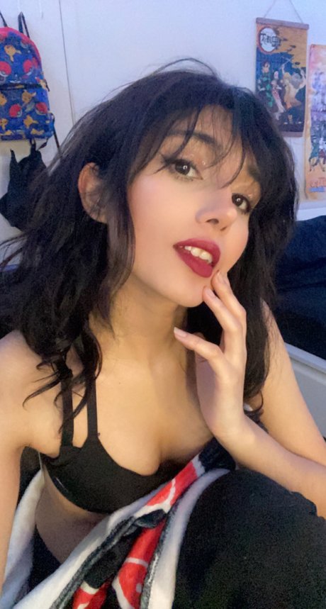 hinawynne model pornographic pics