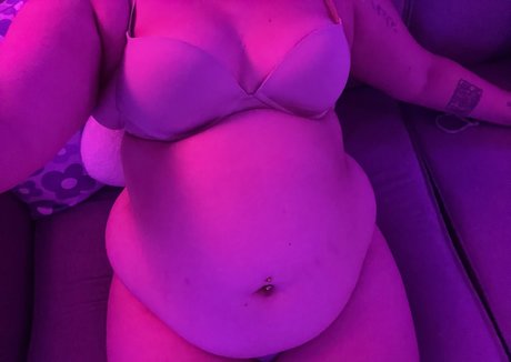 kellijellibelli adult actress picture