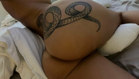 hannahmakala model hot img