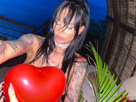 blonde secretary onlyfans sexy nude archive