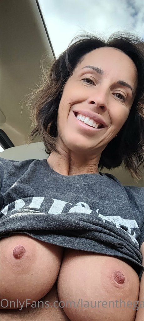 busty bbw onlyfans naked images