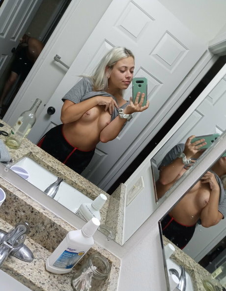 TheyCallMeKirby pornographic star pictures