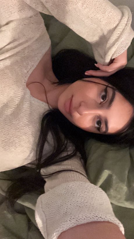 Sophia Romaro adult model galleries