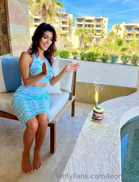 leonayla beautiful model pictures