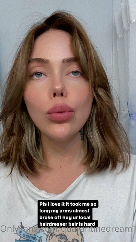 Della Dreams star pretty galleries