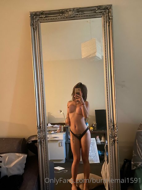 BunnieMai sexy star gallery