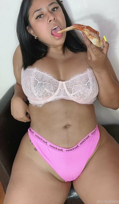 blonde deepthroat onlyfans porn pictures